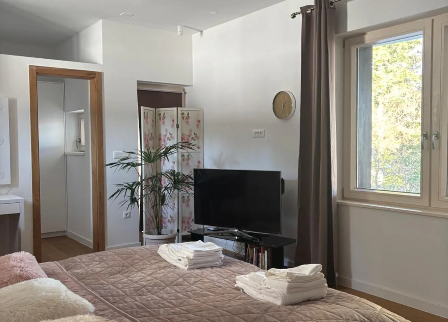 Lynx House Villa Delnice 0*,  Croatia
